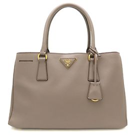 Sac cabas Prada Galleria Saffiano Gris