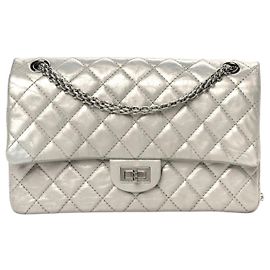 Borsa Chanel 2.55 Reissue Medium Flap Pelle Argento Metallizzato Argento