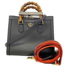 Bolsa Gucci Diana - Modelo 702721 Preto