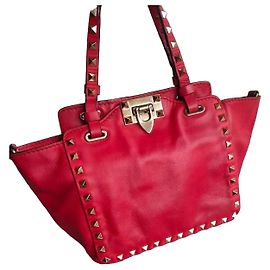 Sac cabas Valentino Garavani Rockstud en cuir petit, rouge Rouge