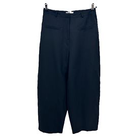 Autre Marque Pantalon noir en polyester Noir