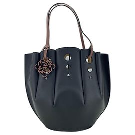 Loewe Black Leather Shell Tote Bag Black