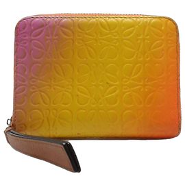 LOEWE Orange Anagram Gradient Embossed Leather Zippy Coin Pouch Orange