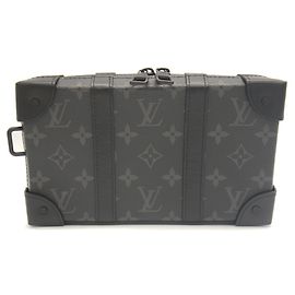 Bolso de hombro Louis Vuitton Soft Trunk Wallet Monogram Eclipse Negro