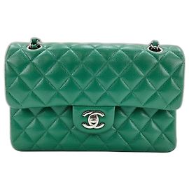 Bolso de Hombro Chanel Matelassé Double Flap, Verde Verde