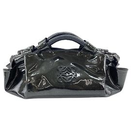 Loewe Nappa Aire Handtasche in Emaillegrün Grün