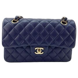Borsa a tracolla Chanel Matelassé Navy Double Flap Blu navy