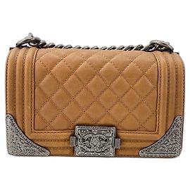 Borsa a tracolla Chanel Boy marrone Marrone