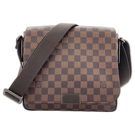 Borsa a tracolla Louis Vuitton District PM Marrone