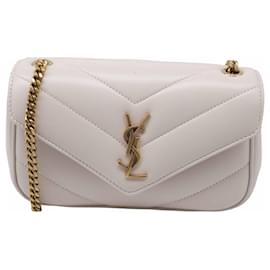 Yves Saint Laurent Petit sac Matelasse Loulou Saint Laurent en cuir d'agneau blanc Blanc Écru