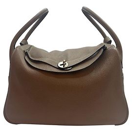Hermès Bolsa de Ombro Lindy Clémence Marrom