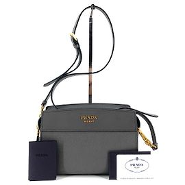 Prada Mini bolsa transversal Saffiano Esplanade Marrom
