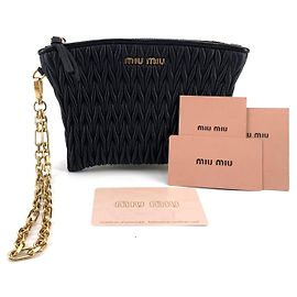 Miu Miu Pochete de couro Nappa Preto