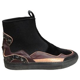 Botas Dries Van Noten em couro e veludo Marrom Preto