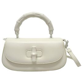 Gucci Pequena bolsa de mão Diva em bambu e couro branco Branco