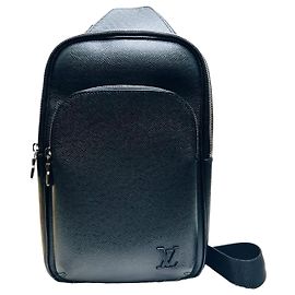 Louis Vuitton Taiga Avenue Slingback Belt Bag Black