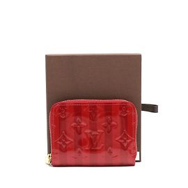 Louis Vuitton Portefeuille à fermeture éclair Vernis Monogram Édition Limitée Rouge