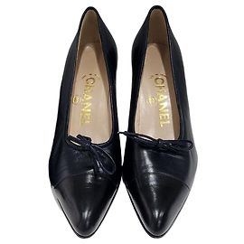 Chanel Décolleté in pelle neri da donna Taglia Nero