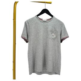 Moncler Kurzarm-T-Shirt mit Tasche Grau Braun