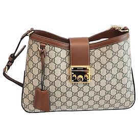 Gucci Bolsa de ombro Padlock GG Medium Marrom