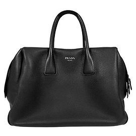 Prada Borsa da viaggio Boston in pelle granulata nera Nero