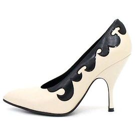 Bottega Veneta Sapatos de couro bicolores para mulher Branco