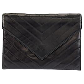 Pochette en cuir noir vintage avec V-Stitch Yves Saint Laurent Noir