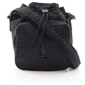Bolsa Bucket Niki Small Yves Saint Laurent Preto