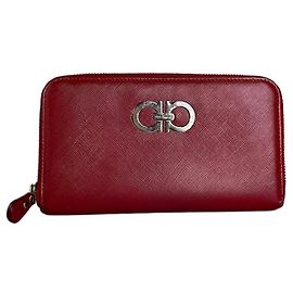 Salvatore Ferragamo Portafoglio con zip in pelle vintage Ferragamo rosso argento Rosso