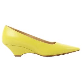 Bottega Veneta Leather Pointed Heels in Yellow, Size 37 EU White