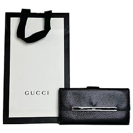 Vintage Gucci Textured Leather Wallet Black Silver Black
