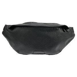 Louis Vuitton Monogram Shadow Discovery Bumbag Black