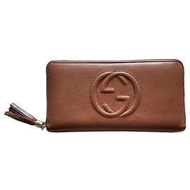 Carteira Gucci Soho zip around em couro marrom Marrom