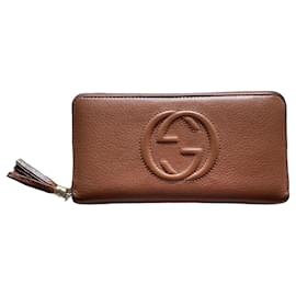 Gucci Soho zip around wallet in brown leather Brown