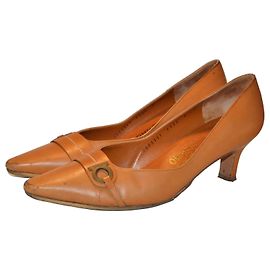 Décolleté Salvatore Ferragamo in pelle Marrone