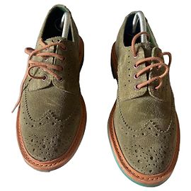 Autre Marque Tricker's Bourton Chaussures Homme Daim Vert Marron Vert
