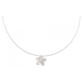 Autre Marque Au750 Weißgold Blumen-Diamant-Halskette Silber