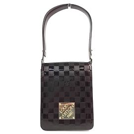 Louis Vuitton M92129 Damier Vernis Club Bag Rouge Violet
