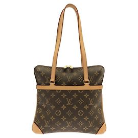 Bolsa de Ombro Louis Vuitton Monogram Coussin GM Marrom Monograma