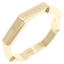 Gucci Stripe Ring in Yellow Gold Golden