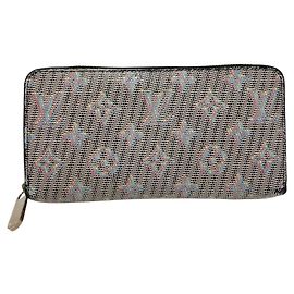 Cartera Zippy Long Monogram LV Pop Louis Vuitton M68662 Multicolor