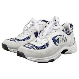 Chanel Tennis-Sneaker Größe Silber