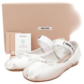 Miu Miu Sapatilhas de cetim com logótipo White Branco