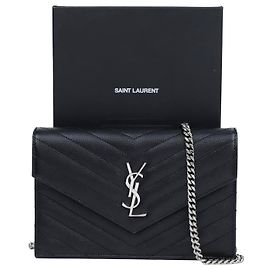 Saint Laurent Carteira com alça de corrente em couro granulado envelope Preto Prata Preto