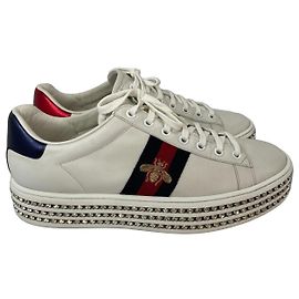Gucci Ace Bee Platform Sneaker Kristalle Weiß Rot Blau Gold hardware