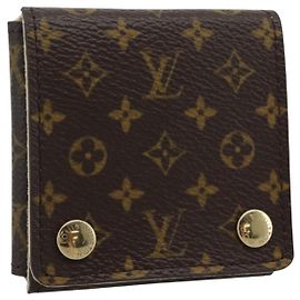 LOUIS VUITTON Estuche de Joyas Monogram Jewelry Case LV Auth 193000V Monograma