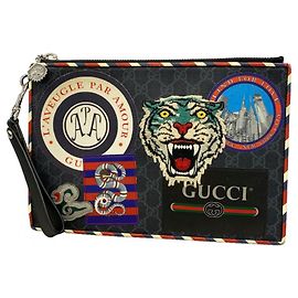 Clutch Gucci GG Supreme Preto