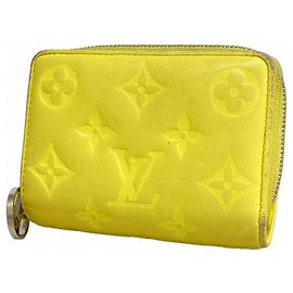 Louis Vuitton Monogram Coussin Portefeuille Lou Wallet Jaune