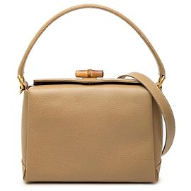 Bolsa Gucci em couro de bezerro granulado bege com alça de bambu Bege