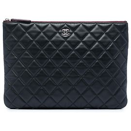 Chanel Black Medium Quilted Lambskin O Case Clutch Black